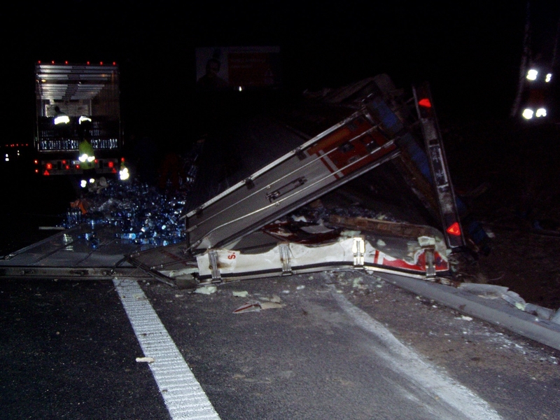 21.02.2006 dálnice D11 19,1km směr Praha